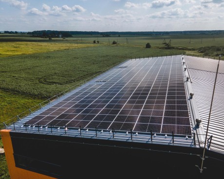 Kovo 6 d. – 62 mln. eurų paramos saulės elektrinėms kvietimas juridiniams asmenims