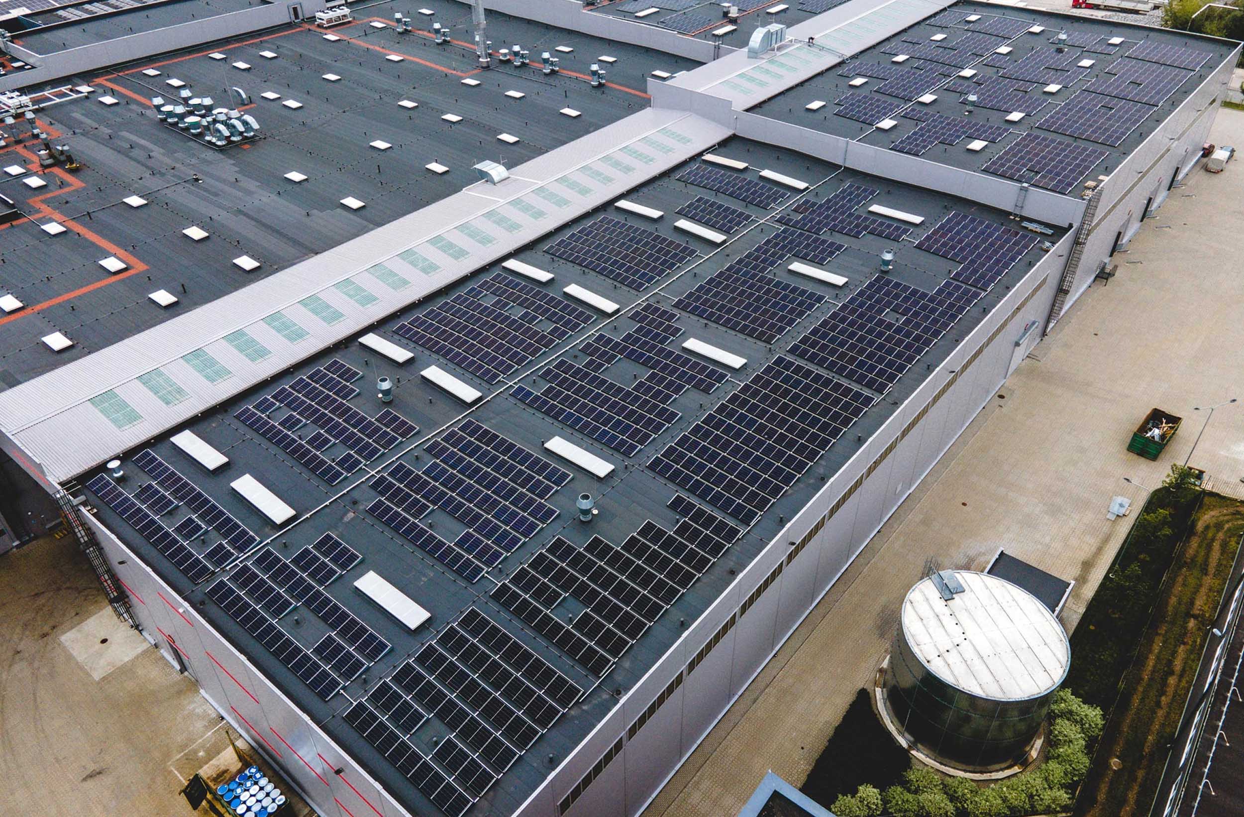 „Elmoris” 500 kW saulės elektrinė ant stogo