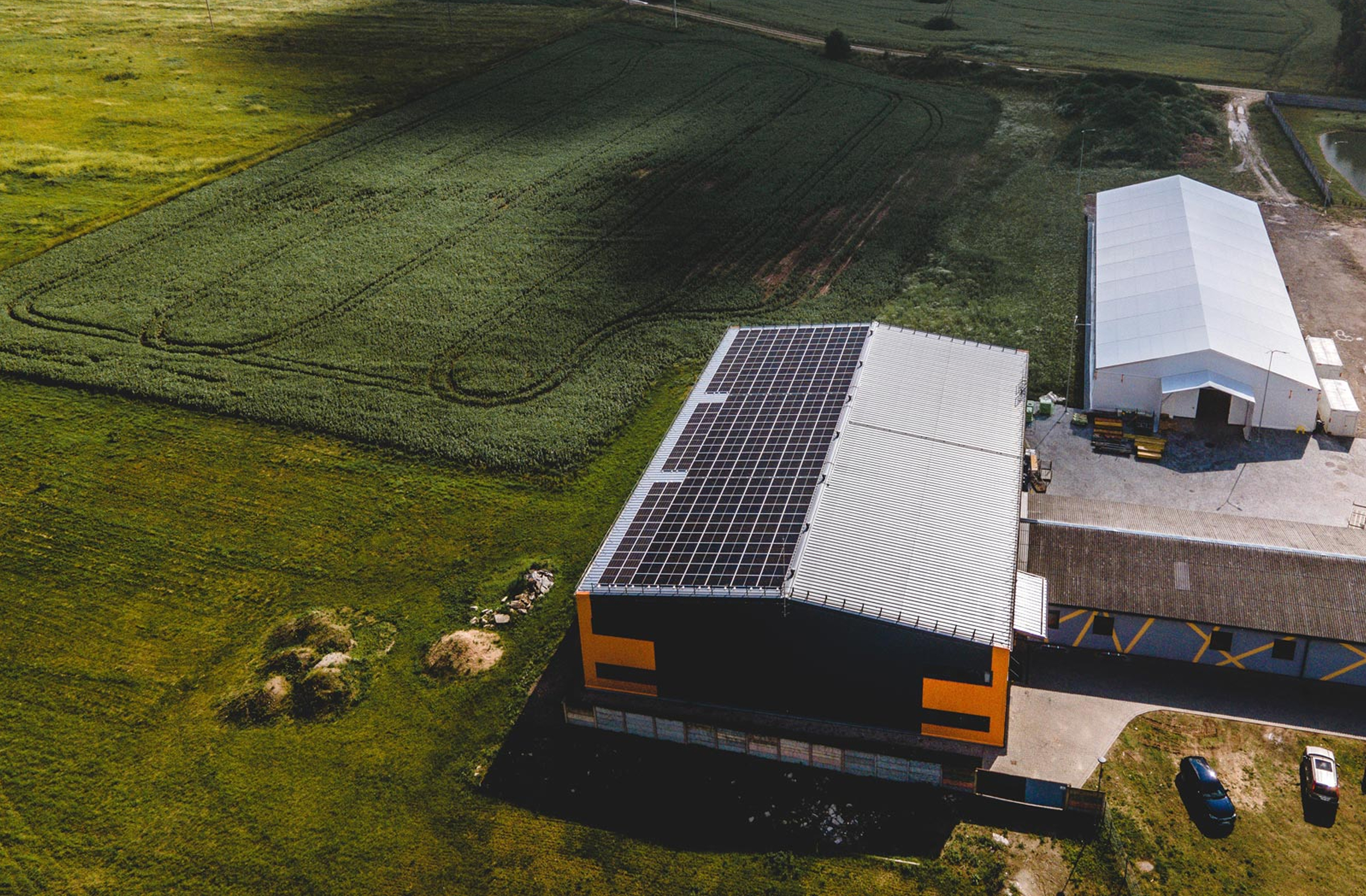 „Technogaja” 97 kW saulės elektrinė ant stogo