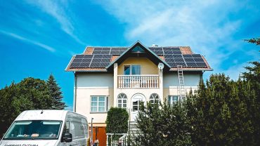 Saulės elektrinė 7.7 kW galingumo